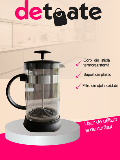 Cafetieră cu piston