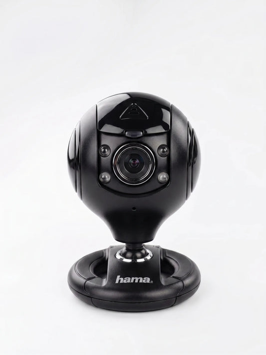 Black Hama camera on a white background